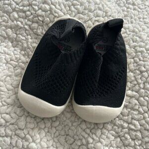 Black toddler shows NEW